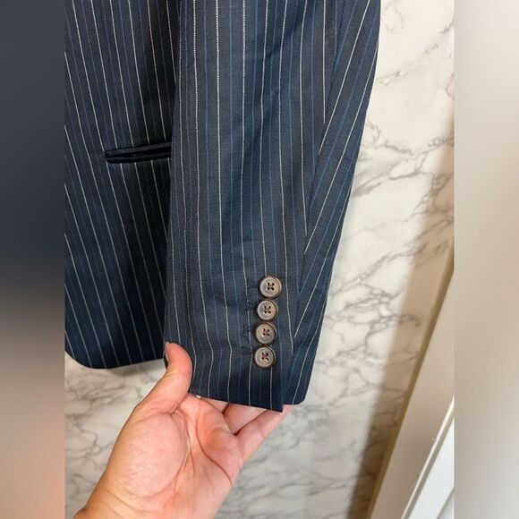 Michael Michael Kors Mens Blue and White Pinstripe Sport Jacket Size 40R - Picture 3 of 9